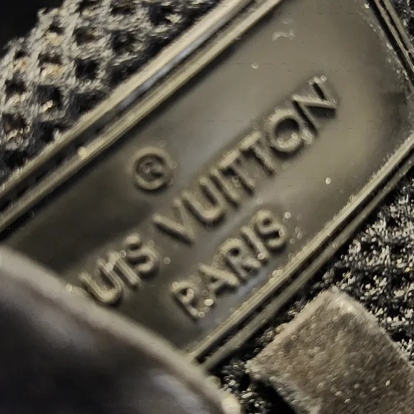 Louis Vuitton Men's Dark Mesh Sneakers GRAPHITE DAMIER